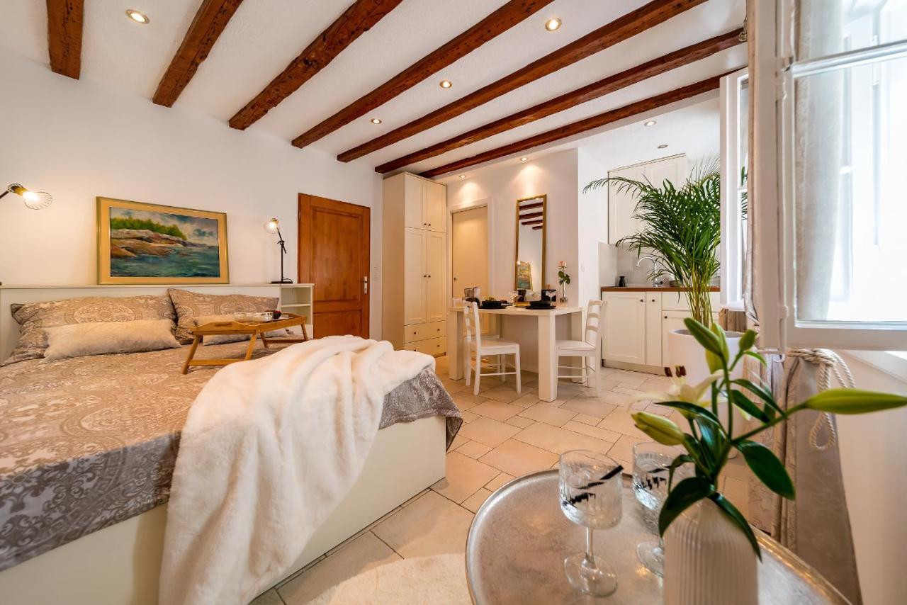 Charming Old Town Apartment Pjaca Split Exterior photo